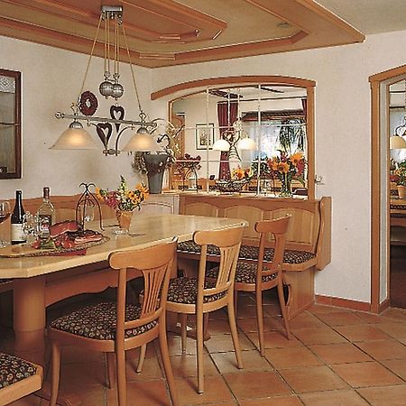 Gasthof Restaurant Buergerstueble Sankt Peter Zewnętrze zdjęcie